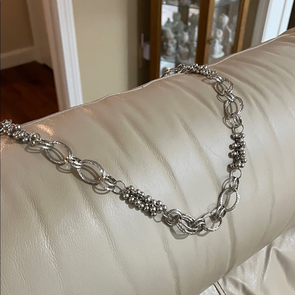 Elegant Silver Chain Necklace